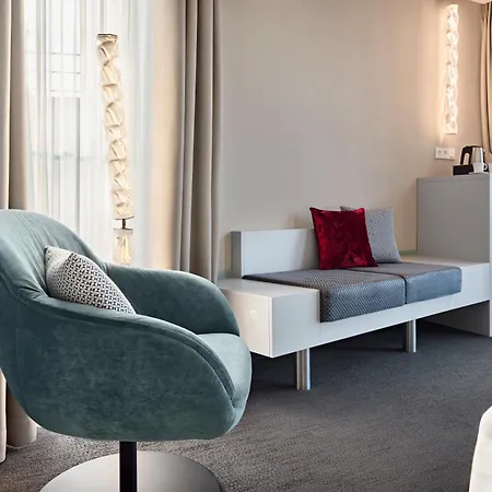 Essential By Dorint Deiker Hoefe Hotel Düsseldorf