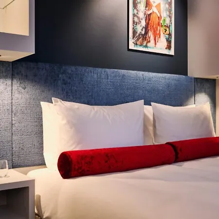 Essential By Dorint Deiker Hoefe Otel Düsseldorf